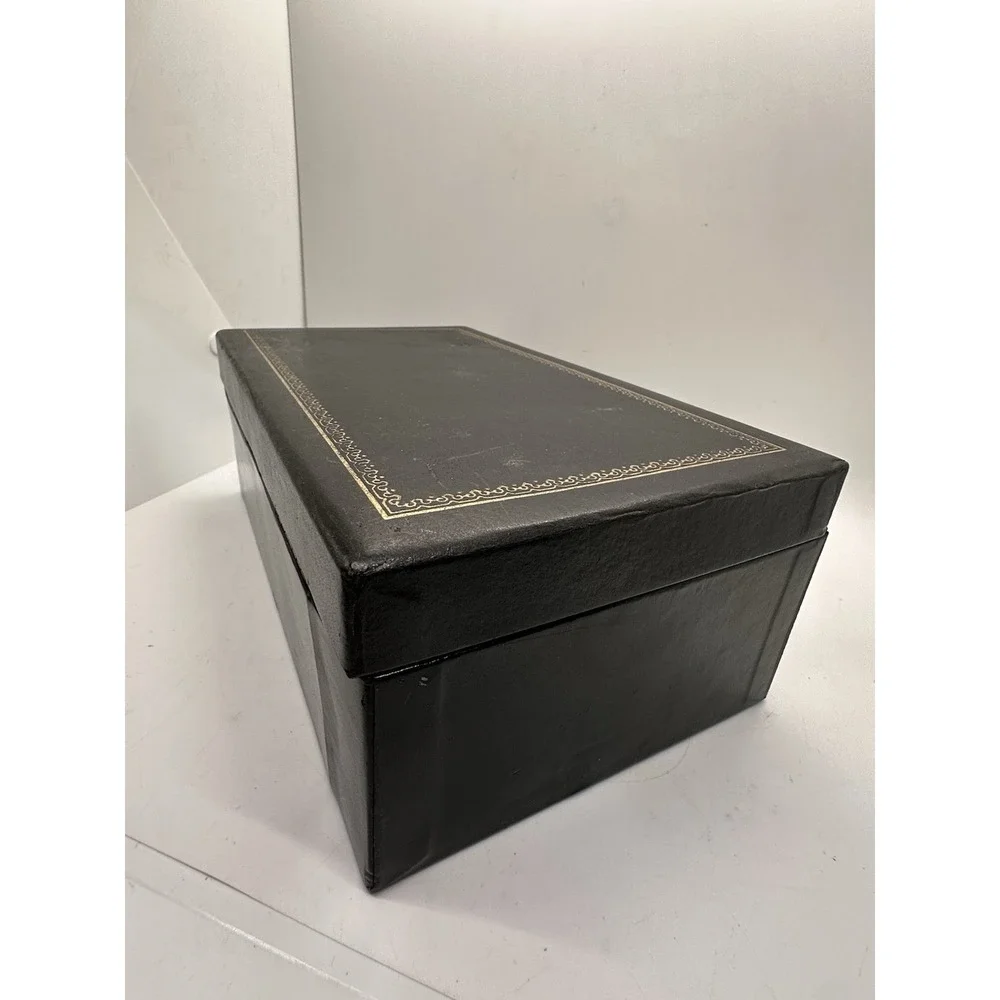 Vintage‎ Shields Black Dresser Box Figural Pull Red Velvet Drawer